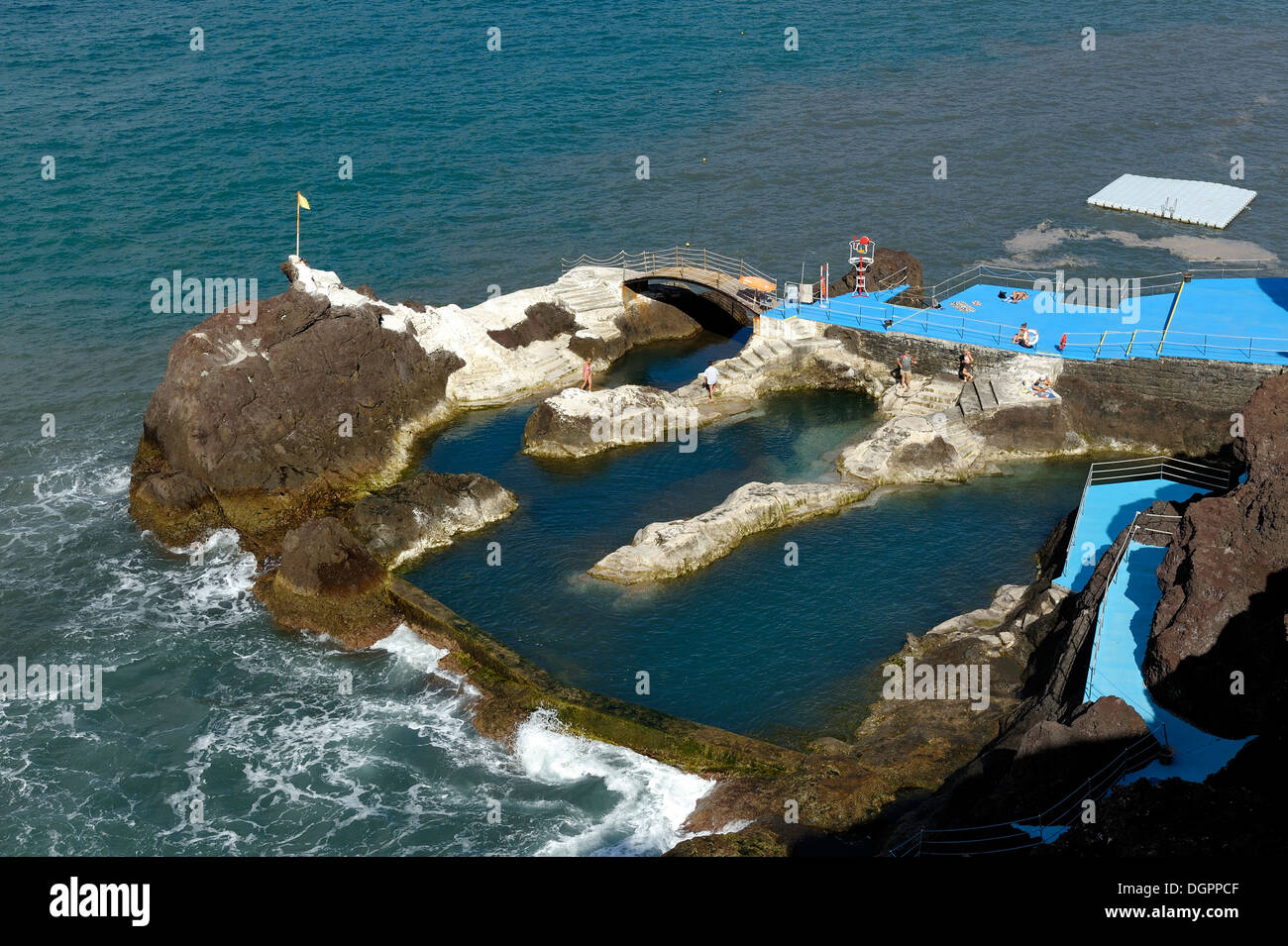 Madeira Portugal. Lido-Lava bündelt eine Alternative Badebereich für Touristen Stockfoto