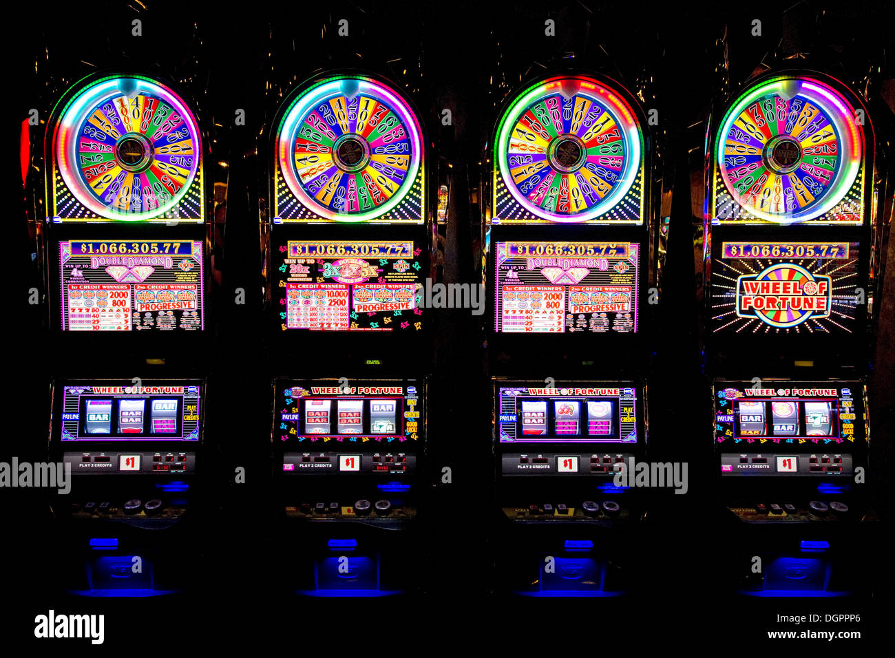 Spielautomaten im Casino, Las Vegas, Nevada, USA Stockfoto