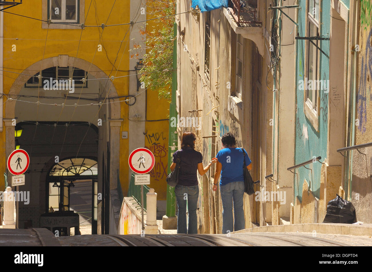 Lissabon, Elevador da Bica (Bica Seilbahn), Barrio Alto, Rua da Bica de Duarte Belo, Portugal. Europa Stockfoto