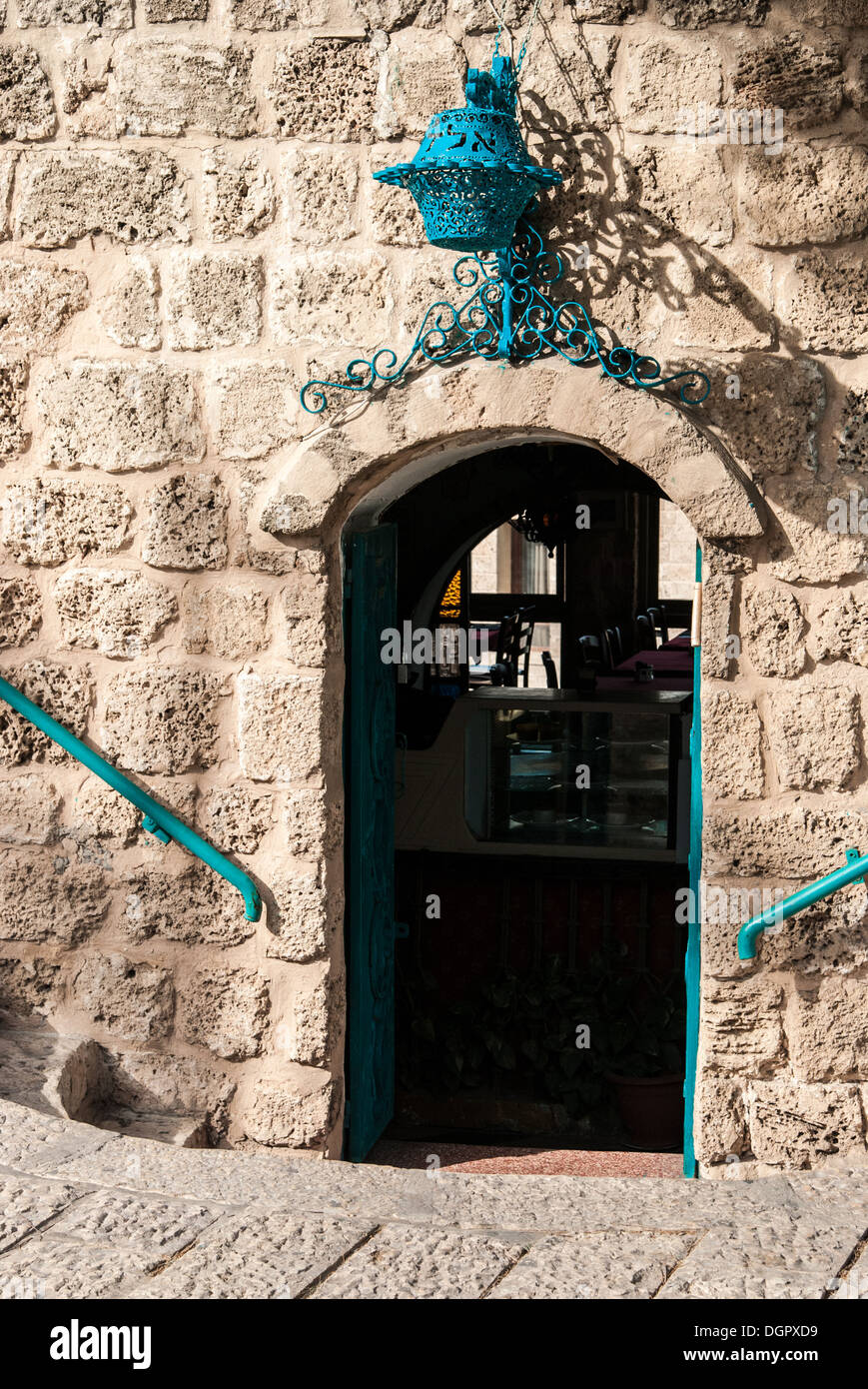 Alte Tür in Tel Aviv Jafa. Jaffa ist eine südliche, älteste Teil von Tel Aviv - Jaffa Gemeinde, eine alte Hafenstadt Stockfoto