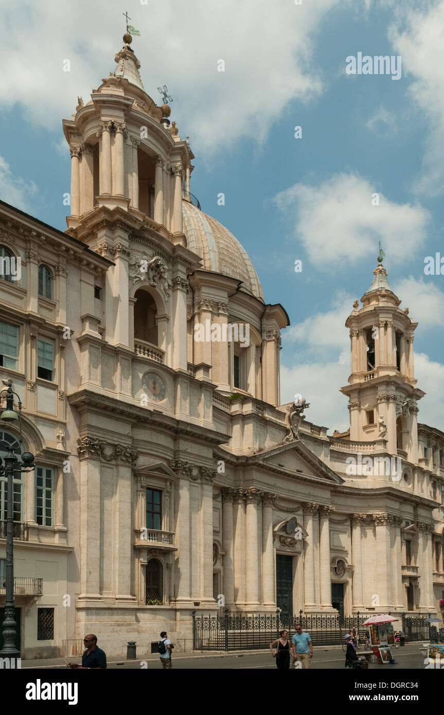 Kirche von Sant'Agnese in Piazza Navona, Rom, Latium, Italien Stockfoto