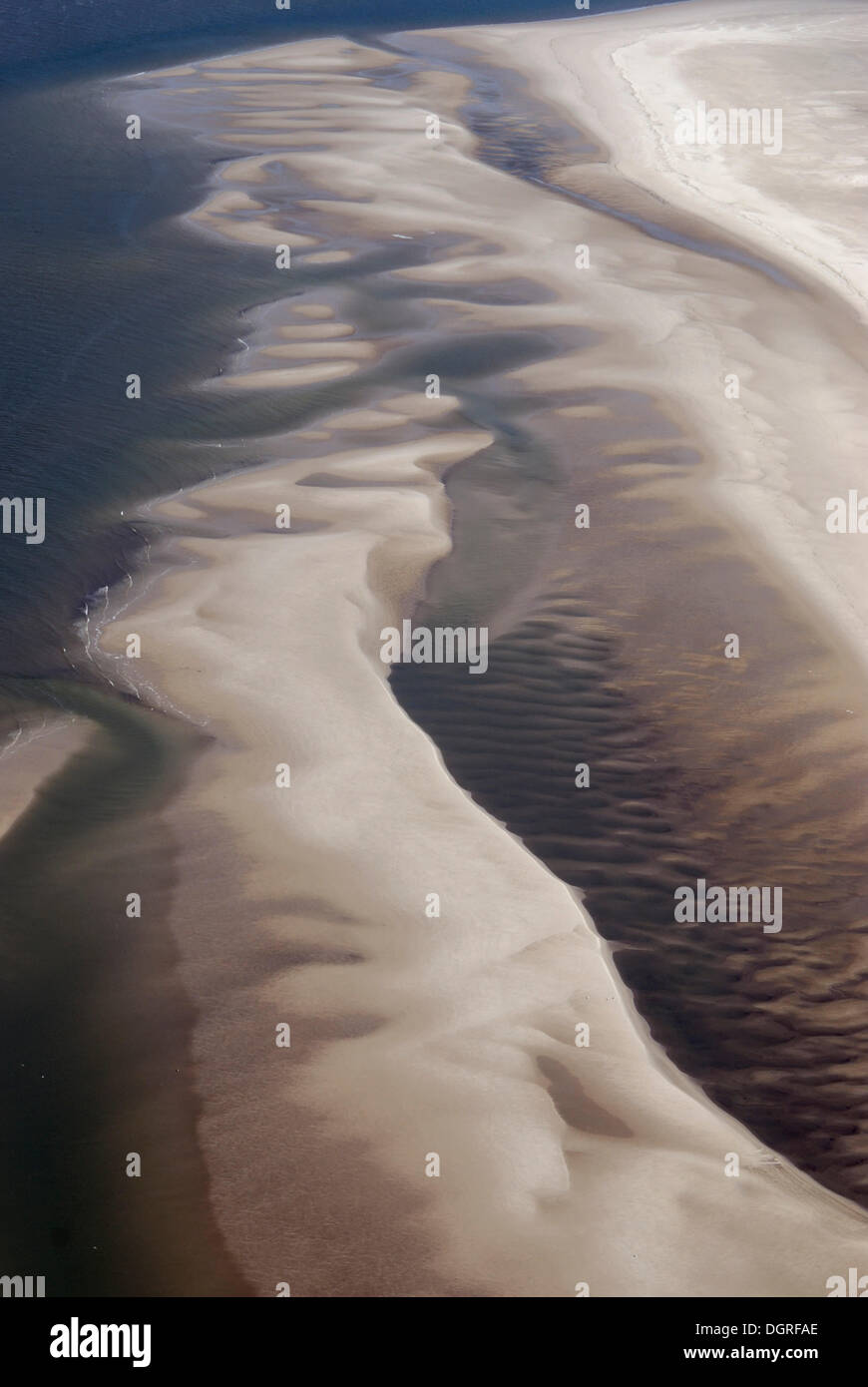 Sandbank, Sand flach auf Suederoogsand, einer der nordfriesischen Barriere-Inseln, Landzungen, Luftaufnahme, Nationalpark Stockfoto