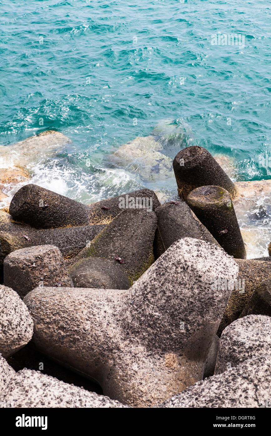 Wasser-Brandung an der Küste, Ave de Canarias, Las Palmas, Gran Canaria, Kanarische Inseln, Spanien, Europa, PublicGround Stockfoto