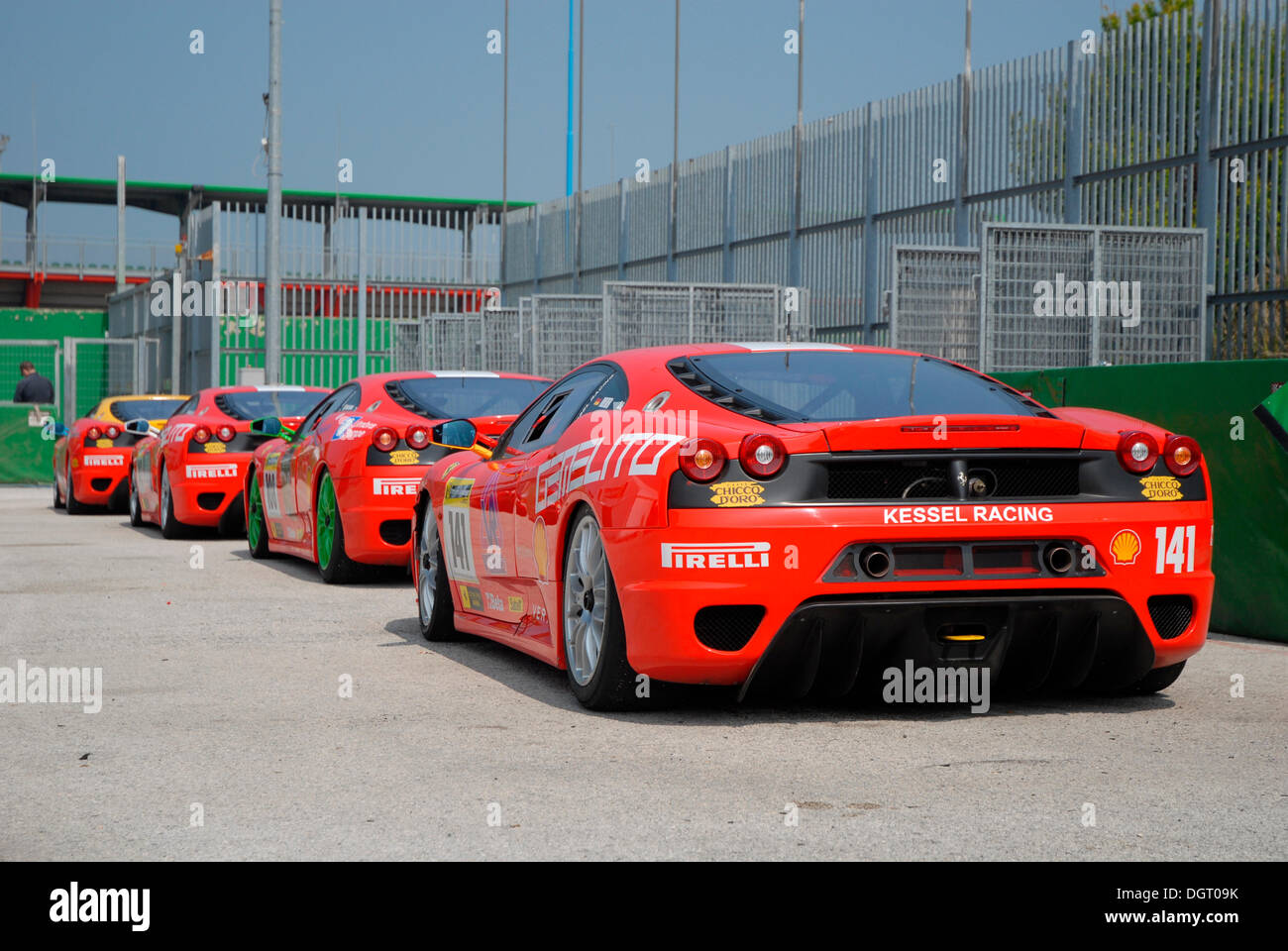 Ferrari Autos, Ferrari Challenge auf dem Misano World Circuit, Italien, Europe Stockfoto