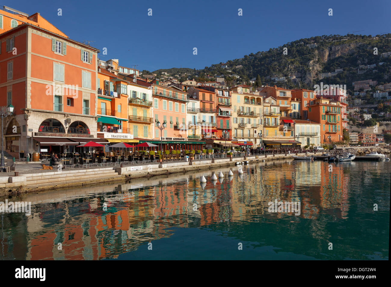 Hafen von Villefranche-Sur-Mer, morgen Stimmung, Villefranche-Sur-Mer, Côte d ' Azur, Alpes-Maritimes, Provence-Alpes-Côte d ' Azur Stockfoto