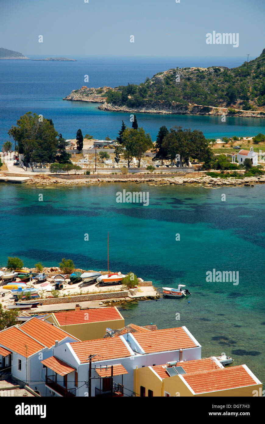 Häuser in einer Bucht von Kastelorizo Insel Meis, Dodekanes, Aegean, Mittelmeer, Griechenland, Europa Stockfoto