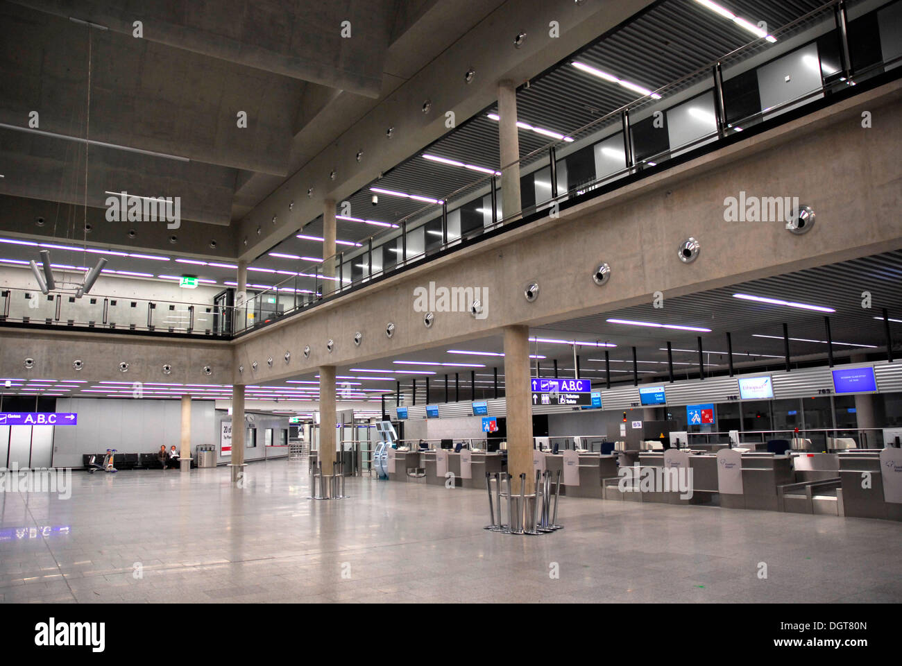 Flughafen Frankfurt Parken Terminal 1 Halle C www.alamy.de