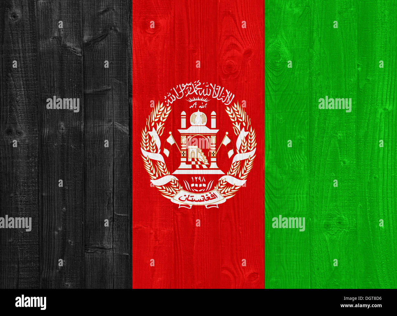 wunderschöne Afghanistan Flagge gemalt auf einem Holzbrett Textur Stockfoto