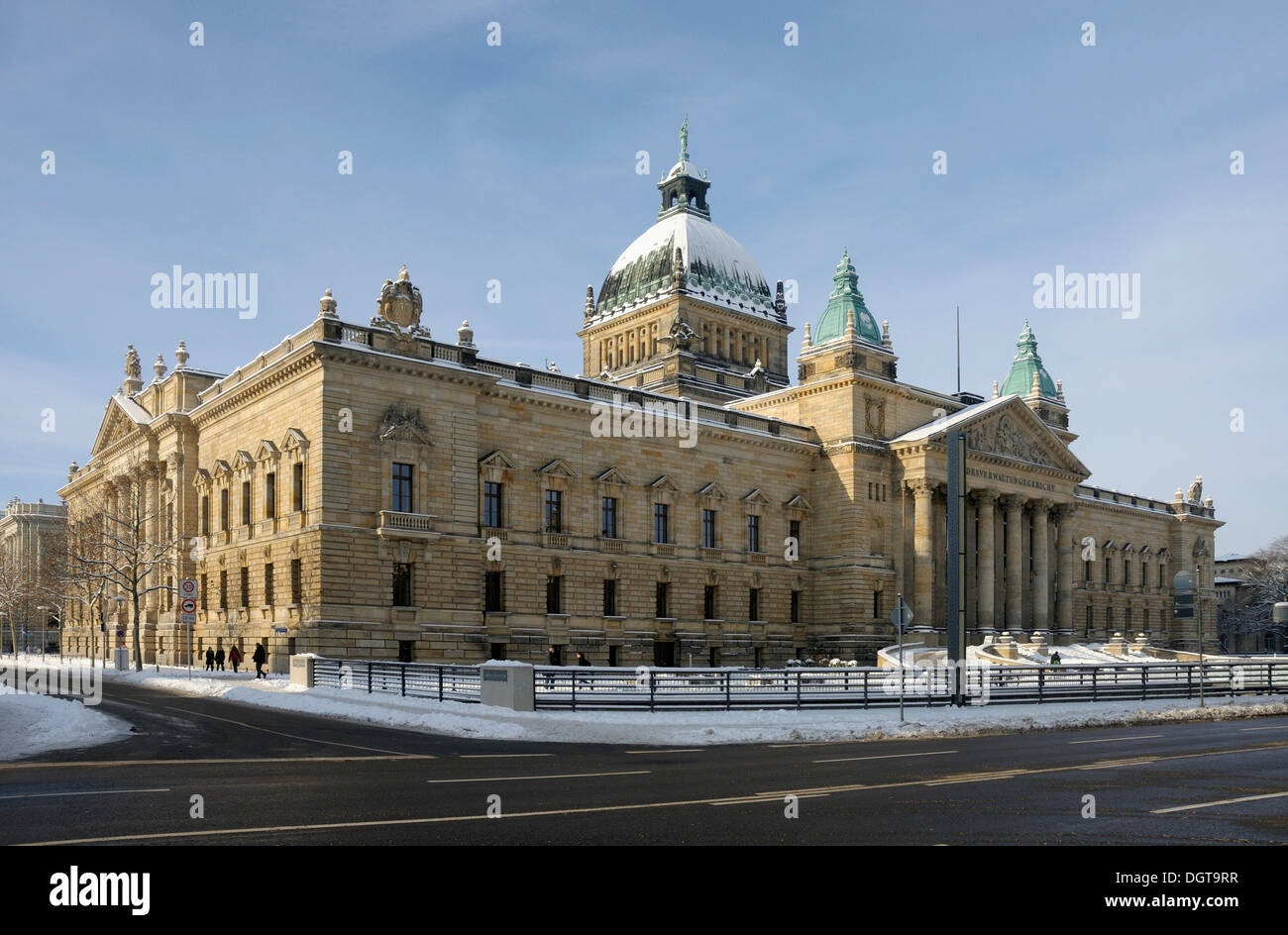 Bundesverfassungsgericht Gebäude Stockfotos und -bilder ...