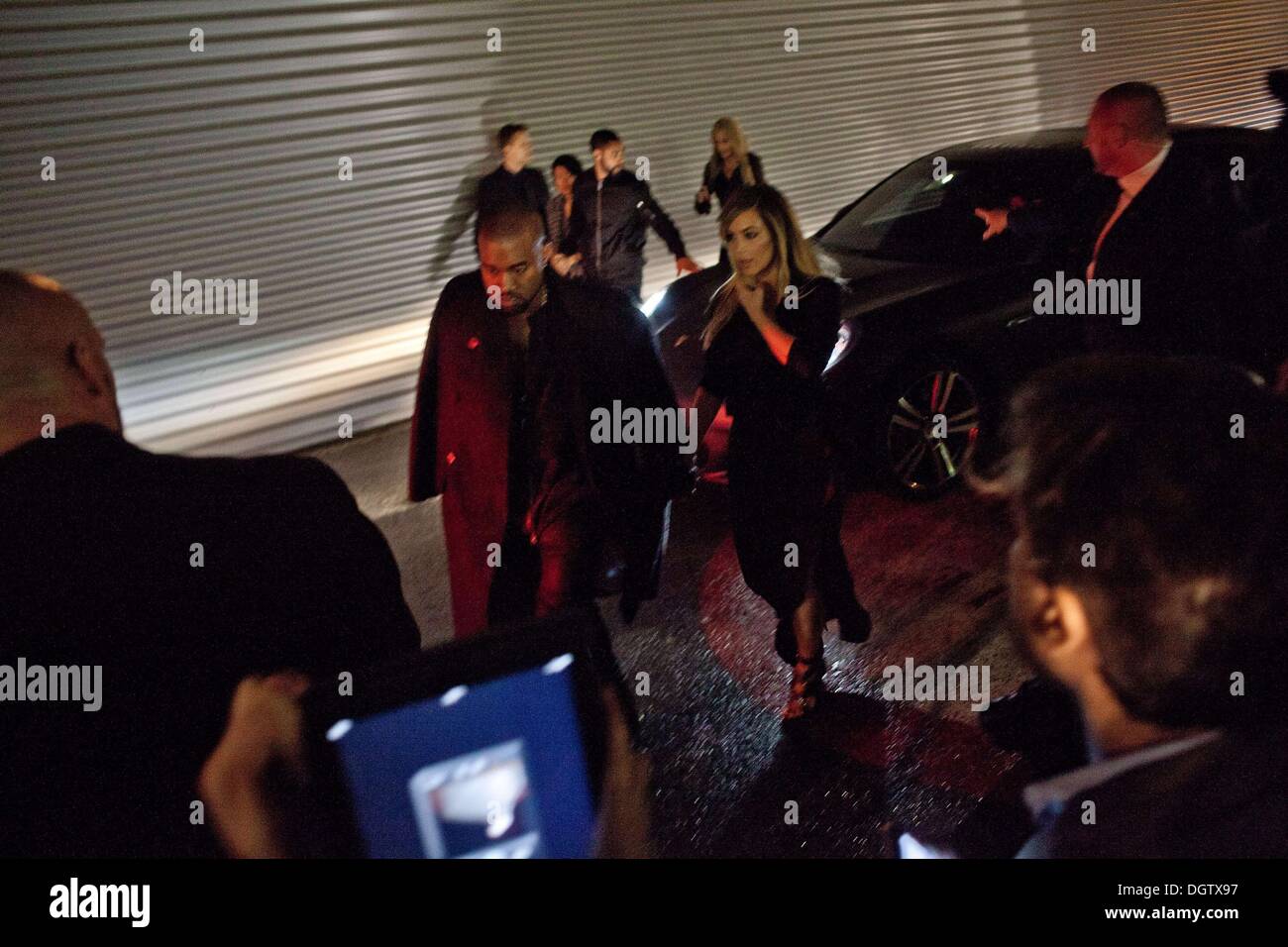 Paris, Frankreich. 29. September 2013. Kim Kardashian, Kanye West in Paris Mode Week.Photo: © Michael Bunel/NurPhoto/ZUMAPRESS.com/Alamy Live-Nachrichten Stockfoto