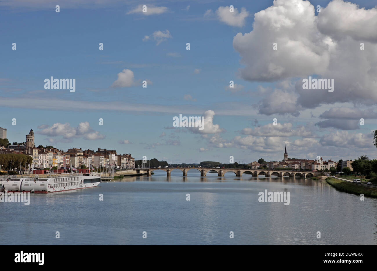 Macon region Fotos und Bildmaterial in hoher Auflösung Alamy