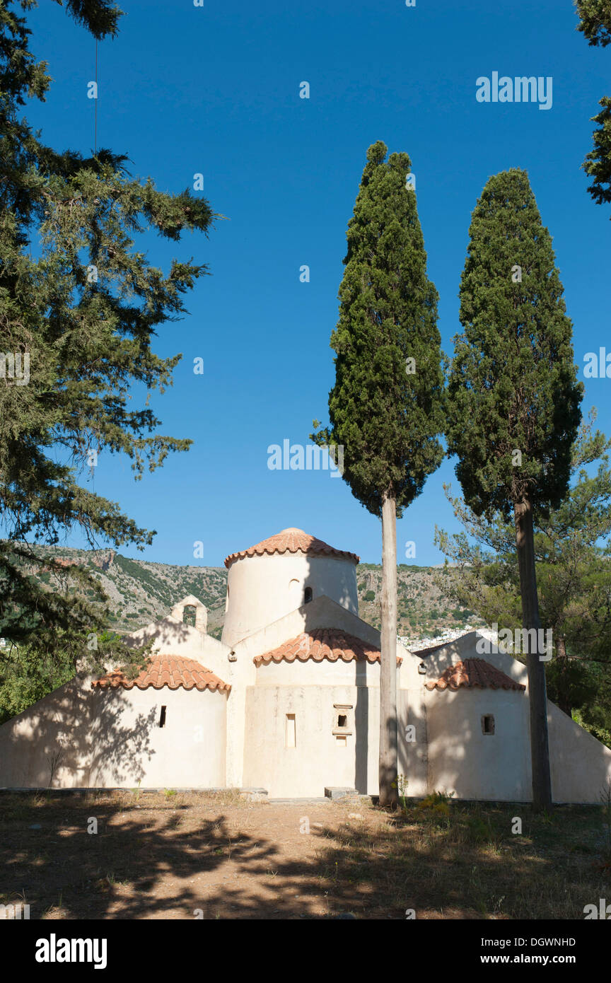 Eine dreischiffige griechischorthodoxen Kirche, hintere Seite, Kloster