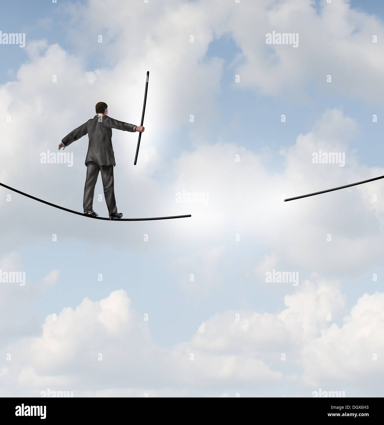 Risk Management Solutions Geschäft Metapher als Geschäftsmann zu Fuß auf einem Seil oder Highwire hält das fehlende Stück des Seils um die Reise voran als ein Geschäftskonzept Führung der Anpassung für Erfolg zu ändern. Stockfoto