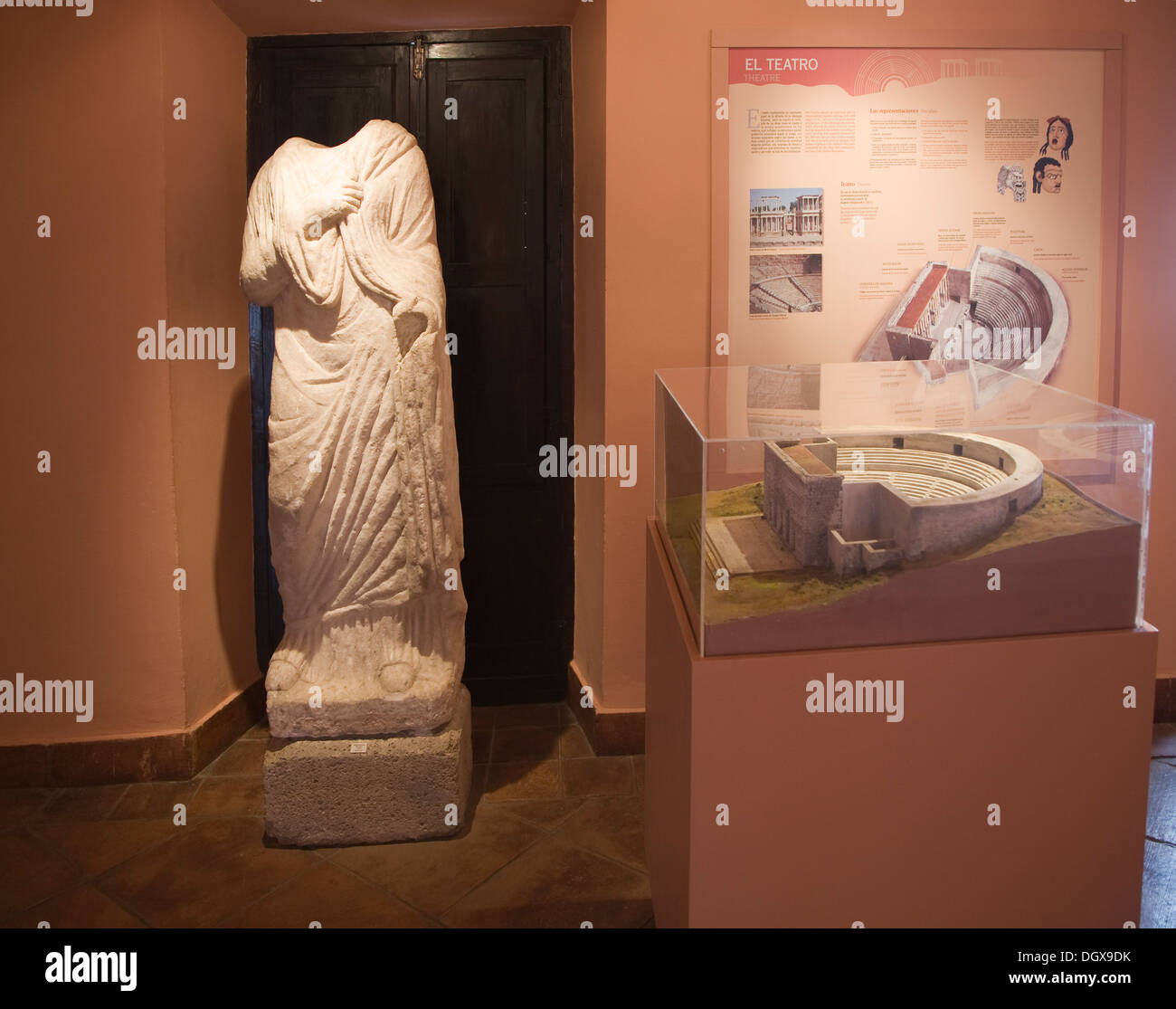 Römische Ruinen im Stadtmuseum Ronda Spain Stockfoto