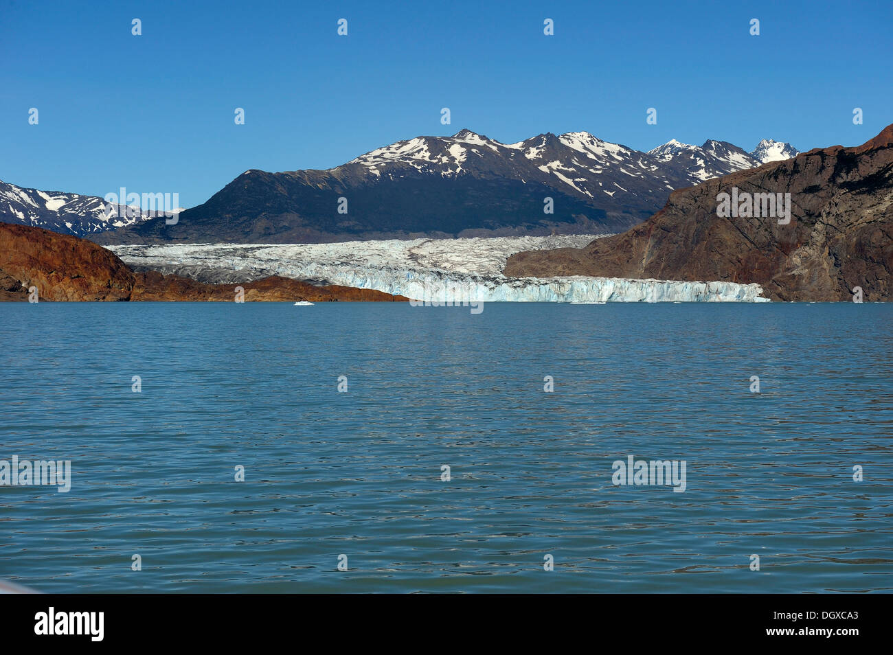 Viedma Gletscher mit Gletschersee Lago Viedma, El Chalten, Patagonien, Argentinien, Südamerika Stockfoto