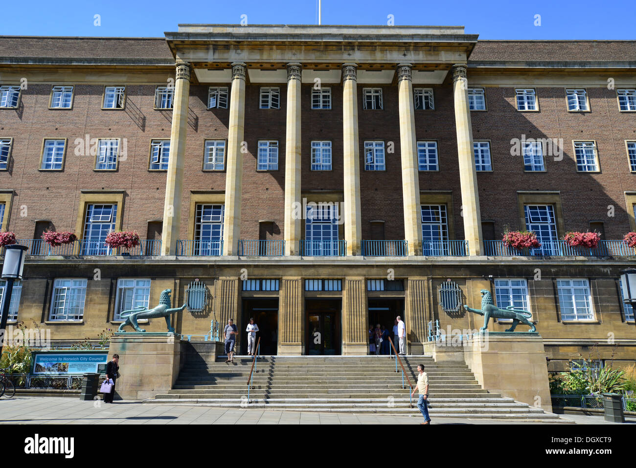 Norwich City Hall, St. Peters Street, Norwich, Norfolk, England, Vereinigtes Königreich Stockfoto