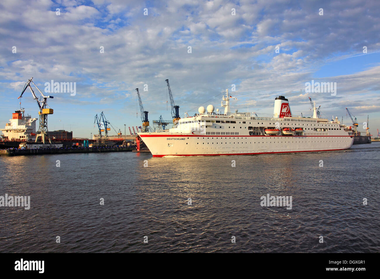 Ankunft Kreuzfahrtschiff "Deutschland", Cruise Days, 17 - 19.08.2012, Hafen Hamburg, Hamburg Stockfoto