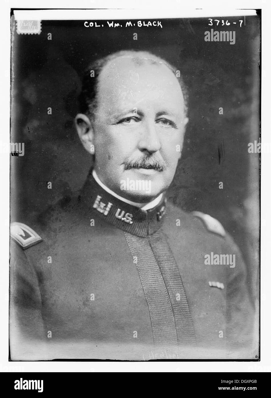 Dieses Foto aus der Library of Congress zeigt Colonel William M. Black, eine prominente Persönlichkeit in der US-Militärgeschichte. Das Porträt zeigt seinen militärischen Rang und seine Führung während seines Dienstes. Stockfoto