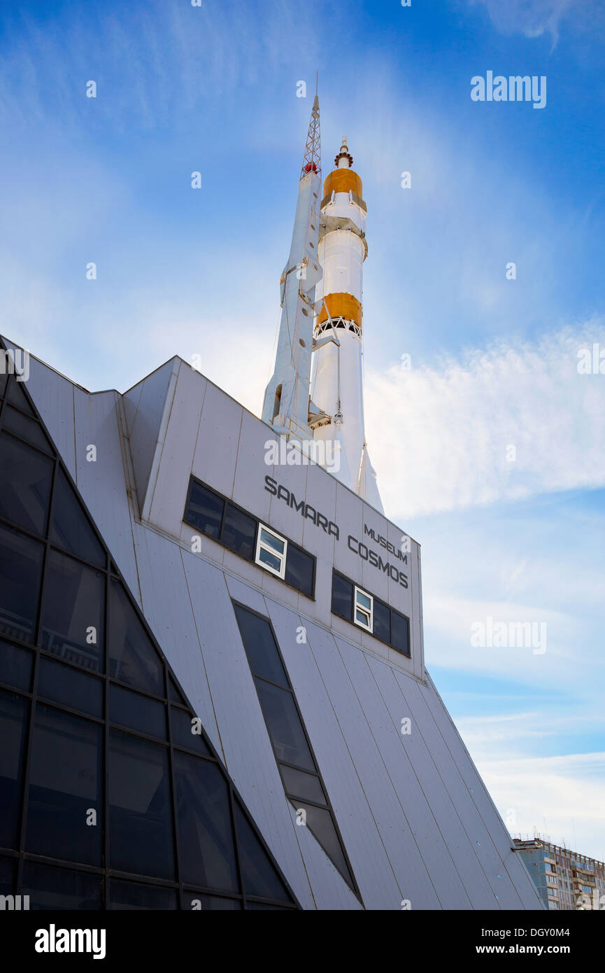 Echte "Sojus" Art Rakete als Denkmal Stockfoto