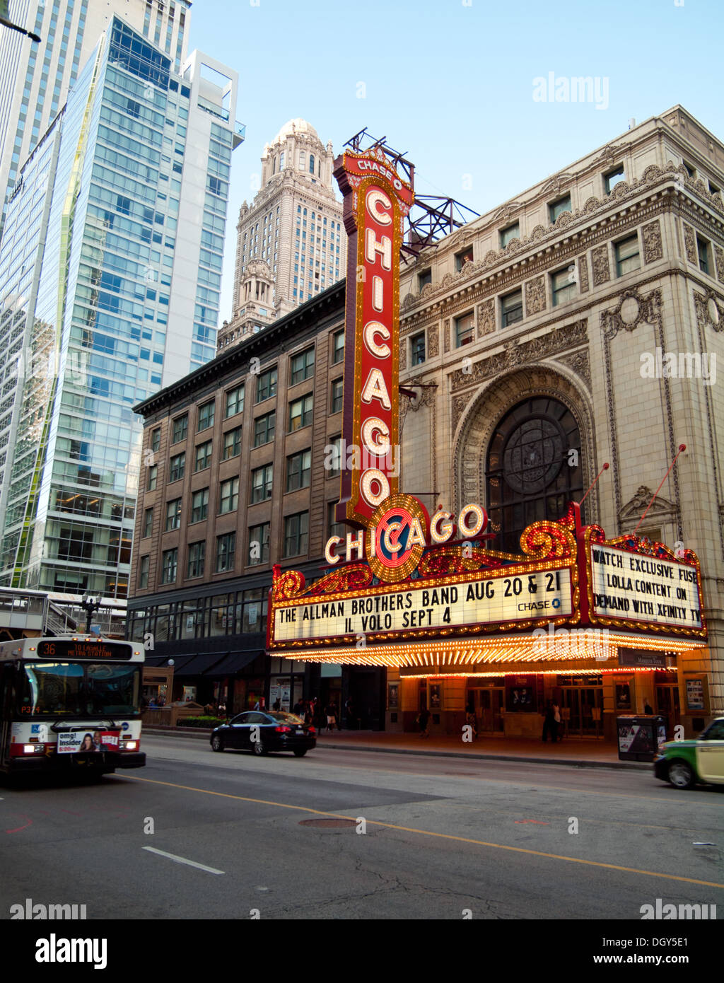 Ein Blick auf die Old Chicago Theatre auf der State Street in the Loop District of Chicago, Illinois, Vereinigte Staaten. Stockfoto