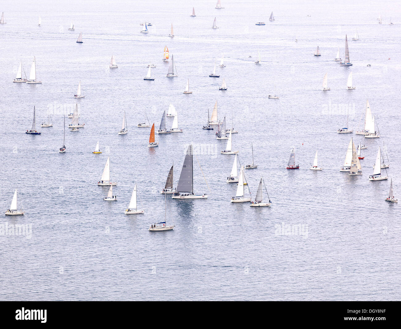 Segelboote, die Teilnahme an einer historischen Segelregatta, Barcolana Regatta, Triest, Provinz Triest Stockfoto