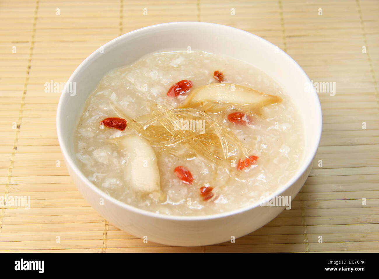 Die Haifischflossen-Suppe Stockfoto