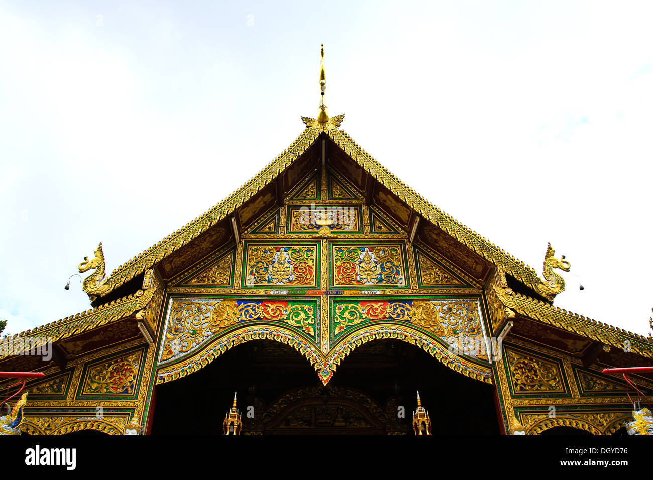Buddhistischer Tempel Wat Ming Muang im Chiangrai Provinz von Thailand benannt Stockfoto