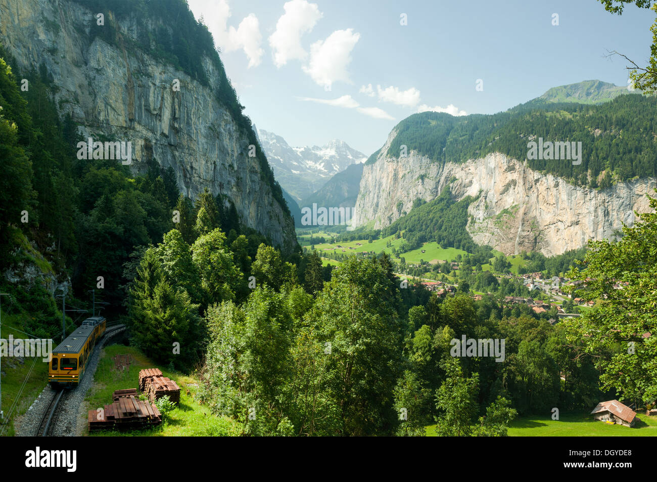 Jungfrau-Bahn und Lauterbrunnental, Schweiz Stockfoto