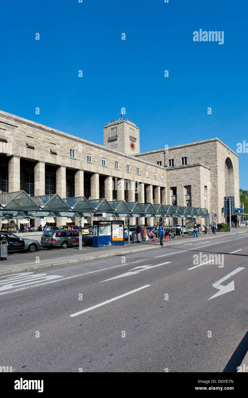 Vom Hauptbahnhof mit Bahnhofsturm Turm, Stuttgart, Baden-Württemberg Stockfoto