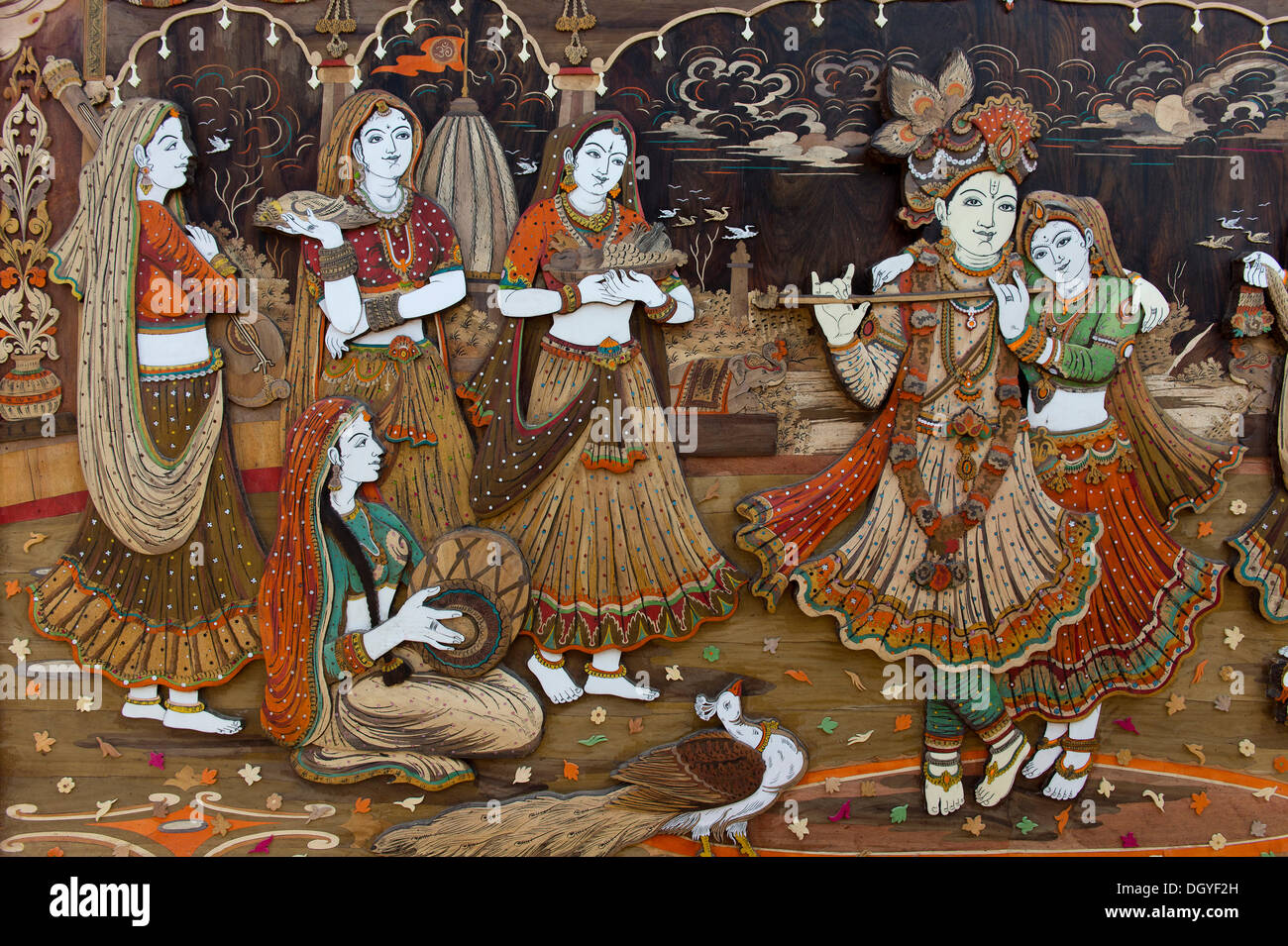 Radha Krishna mit den Gopis und Flötenspiel Krishna, Suraj Kund, Haryana, Indien Stockfoto