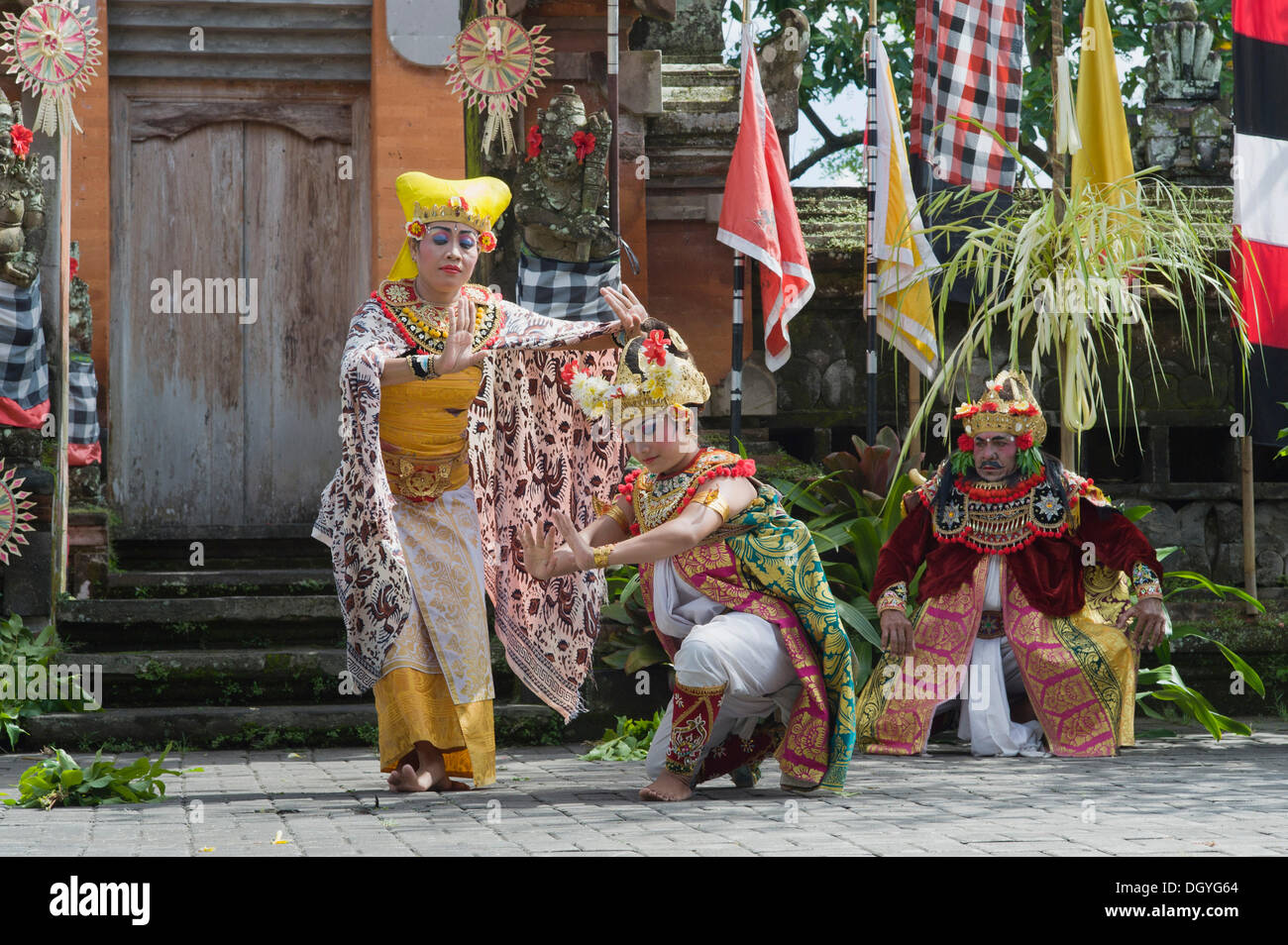 Tänzerinnen ein Barong Tanz, Batubulan, Bali, Indonesien, Asien Stockfoto