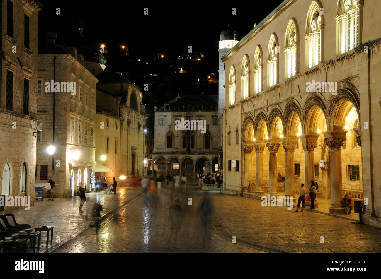 Nacht, des Herzogs Palast, Palace sponza, dvorom pred, Altstadt, Dubrovnik, Kroatien, Europa Stockfoto