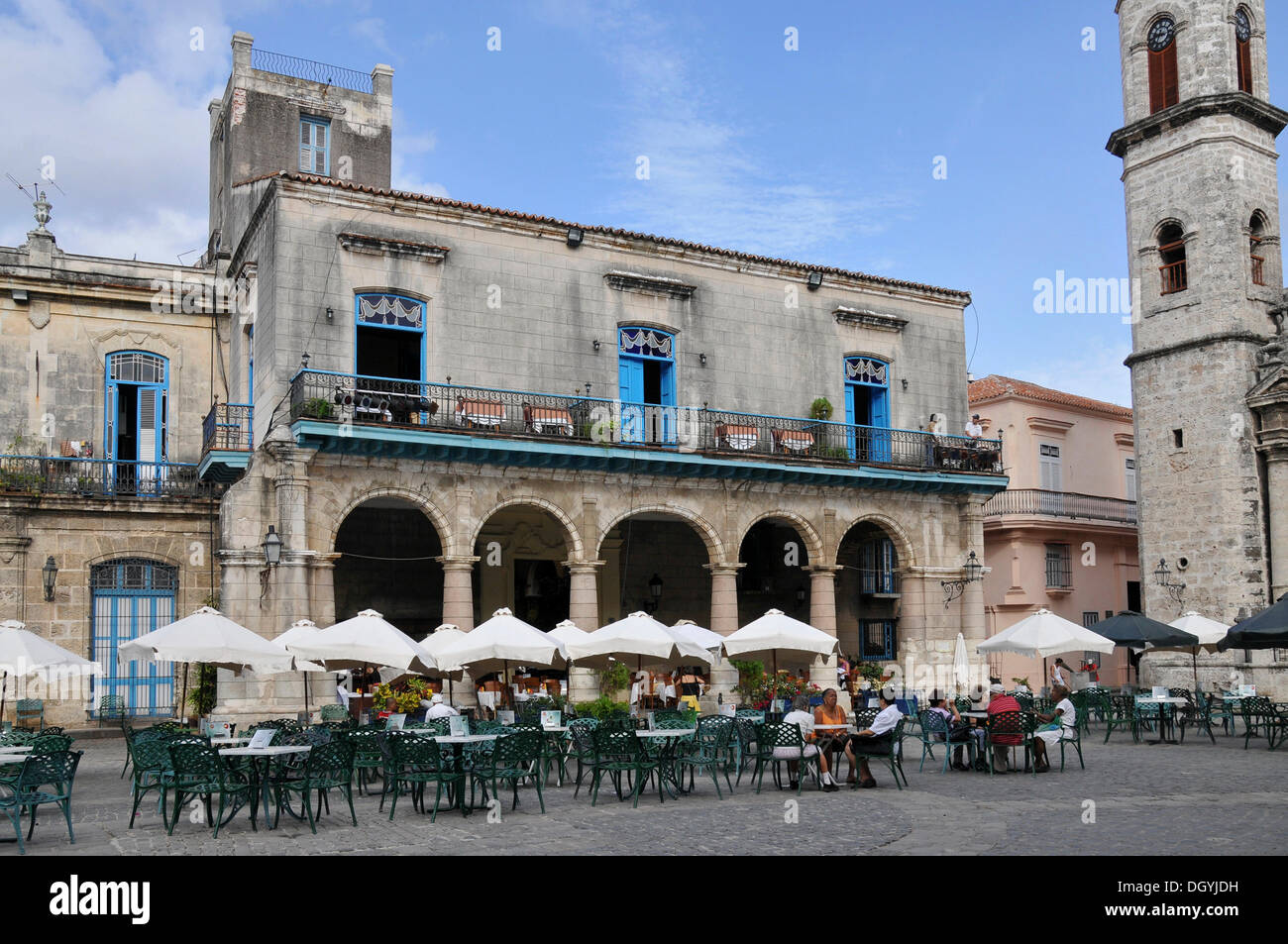 Plaza de la Catedral entfernt in Havanna, der historische Bezirk, Kuba, Karibik, Zentralamerika Stockfoto