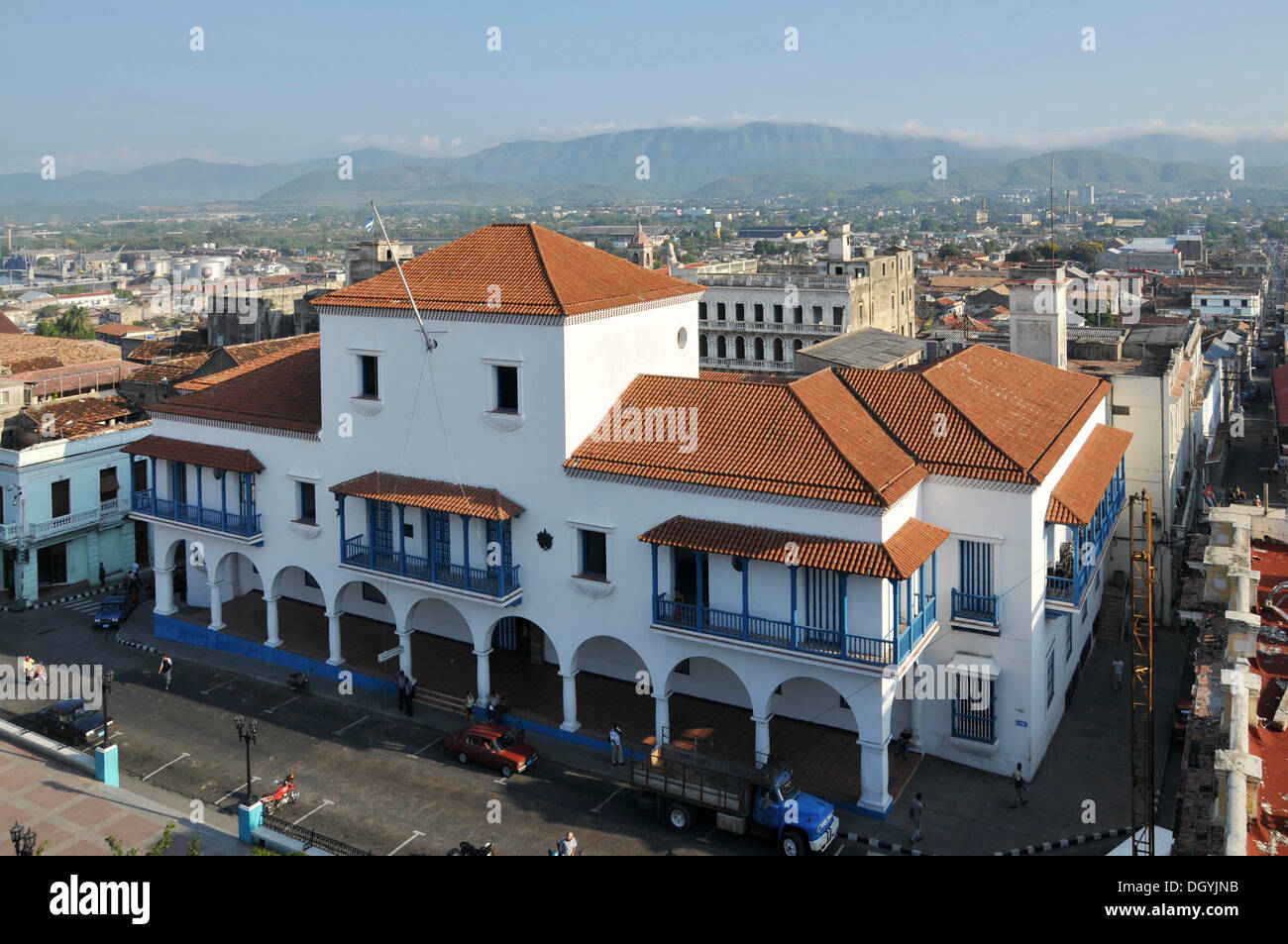 Fidel Castro Balkon, Rathaus, Parque Cespedes Park, Santiago de Cuba, der historische Bezirk, Kuba, Karibik, Zentralamerika Stockfoto