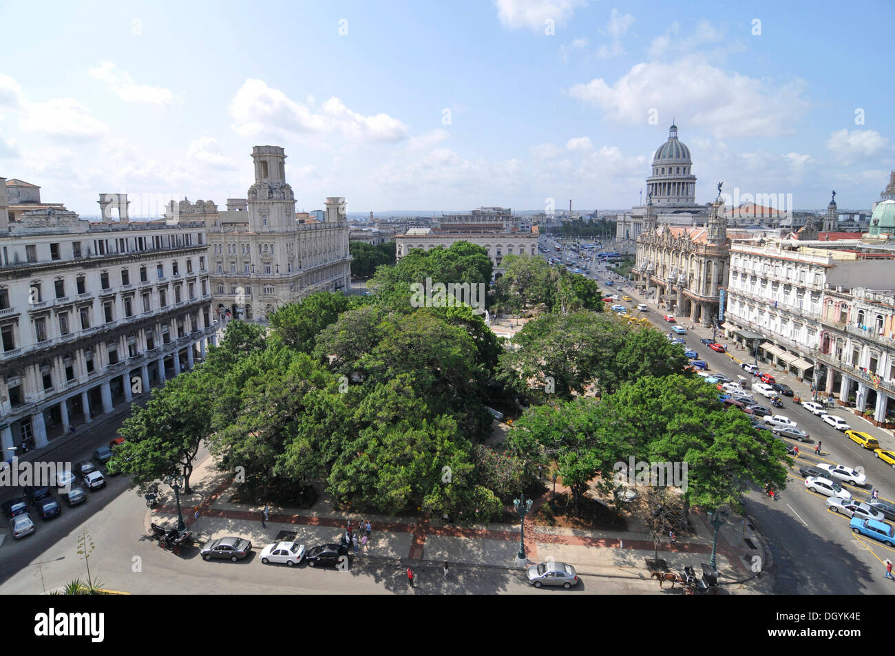 Blick auf die Plaza central square Square, Altstadt, Havanna, Kuba, Karibik, Zentralamerika Stockfoto