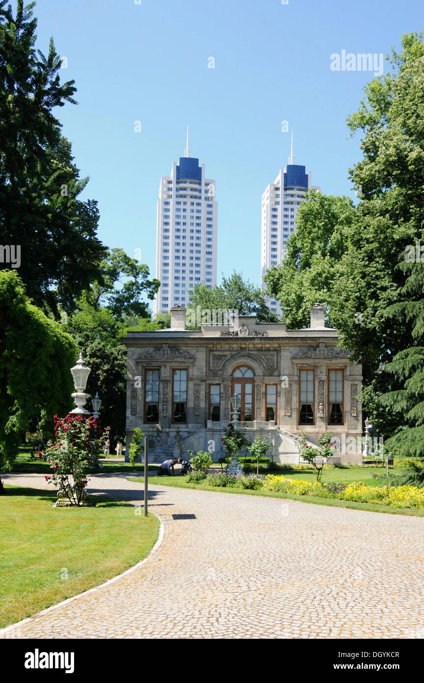 Hochhäuser, Hof Pavillon, Park, ihlamur Pavillon, Istanbul, Türkei, Europa Stockfoto