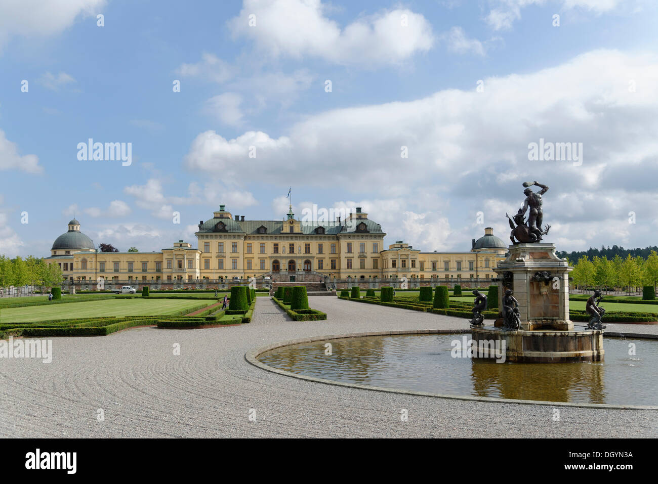 Brunnen in der Palast Gärten, Drottningholm Palast, Stockholm, Stockholms län, Schweden Stockfoto