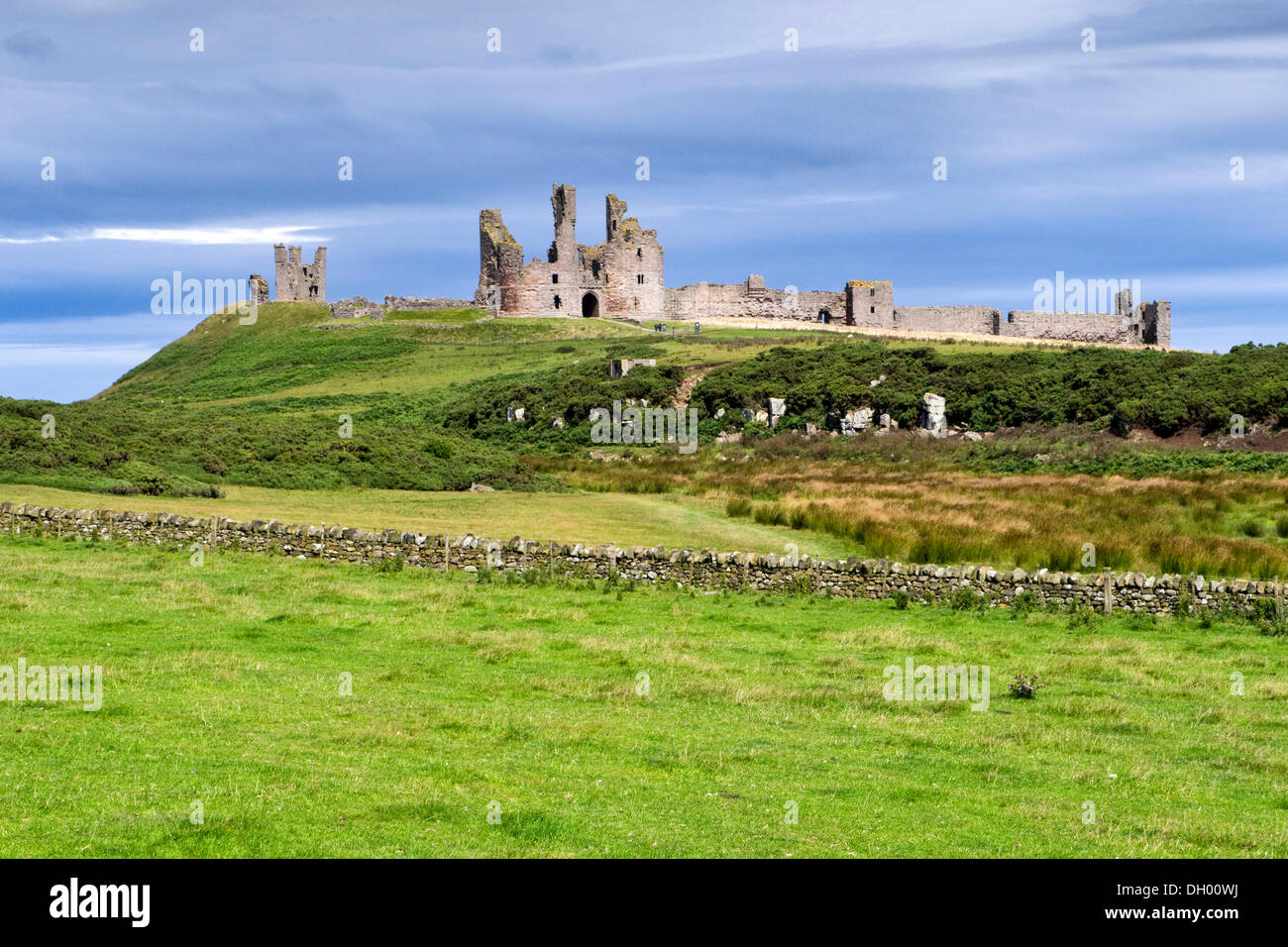 Dunstanburgh Castle, Northumberland, England, Vereinigtes Königreich Stockfoto