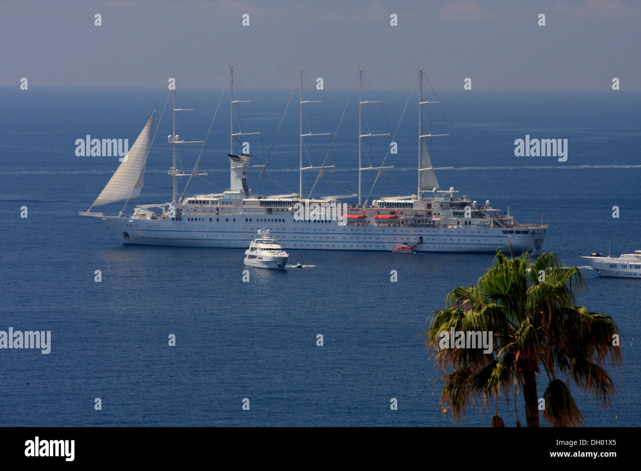 Wind-Surf-Segel-Kreuzfahrtschiff in Monaco, Fürstentum Monaco, Cote d ' Azur, Europa Stockfoto