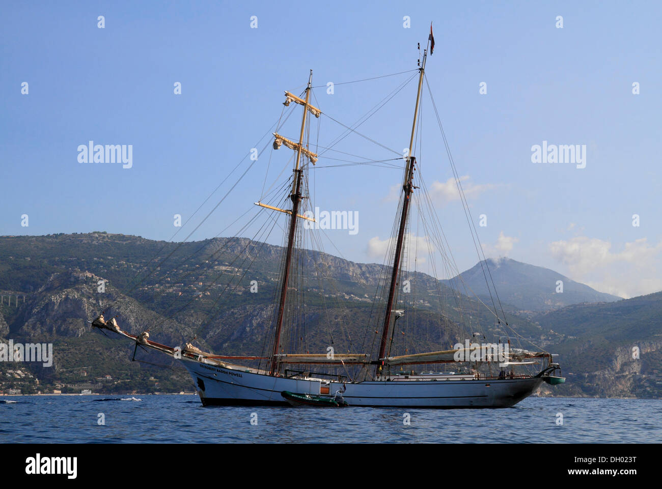 Segelyacht "Sir Robert Baden Powell", gebaut von der Werft Edgar André, Länge 42m, Baujahr 1957, am Cap Ferrat, Côte d ' Azur Stockfoto