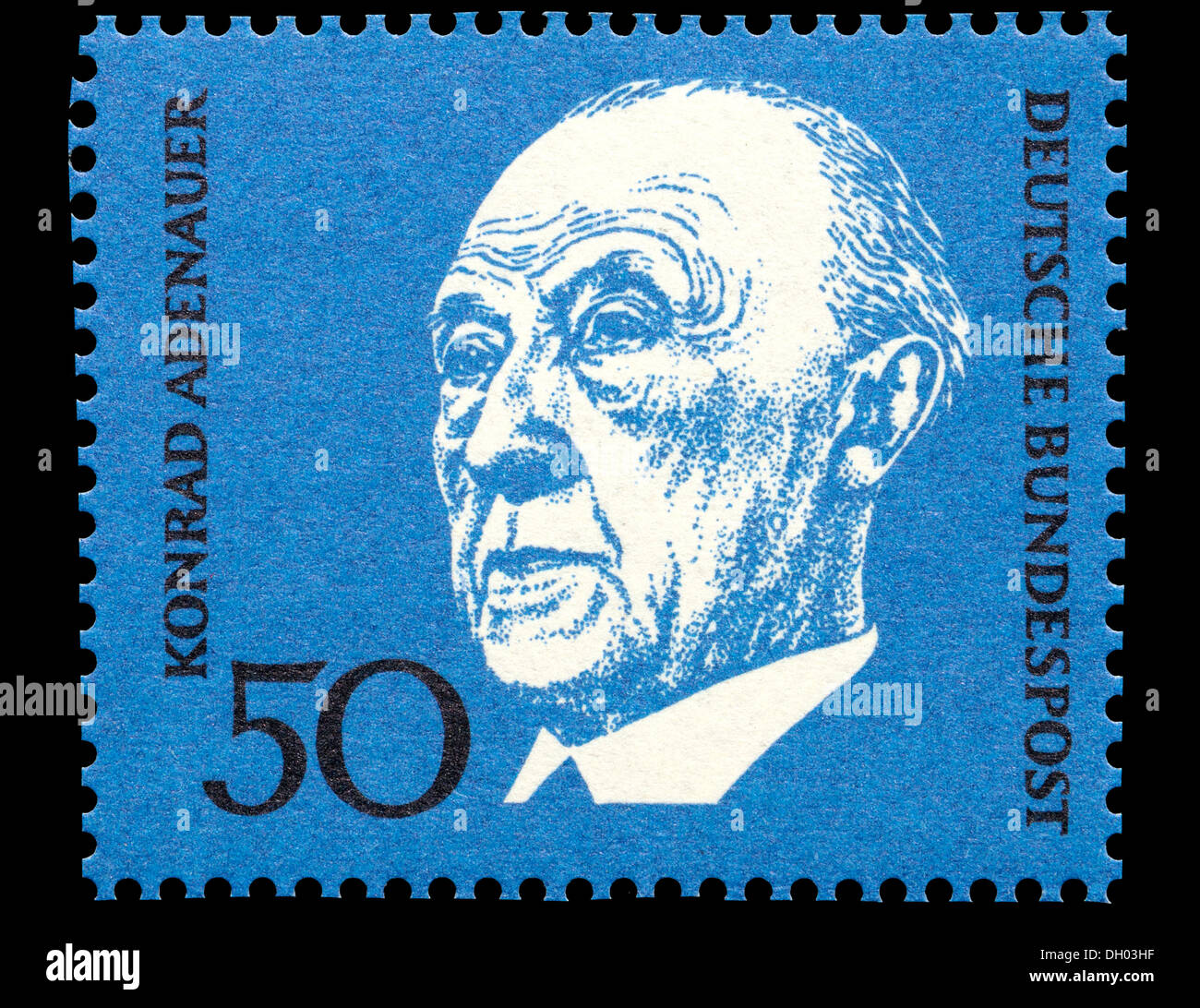 Porträt von Konrad Adenauer (1876-1967: deutscher Staatsmann und Kanzler) auf Deutsche Briefmarke. Stockfoto