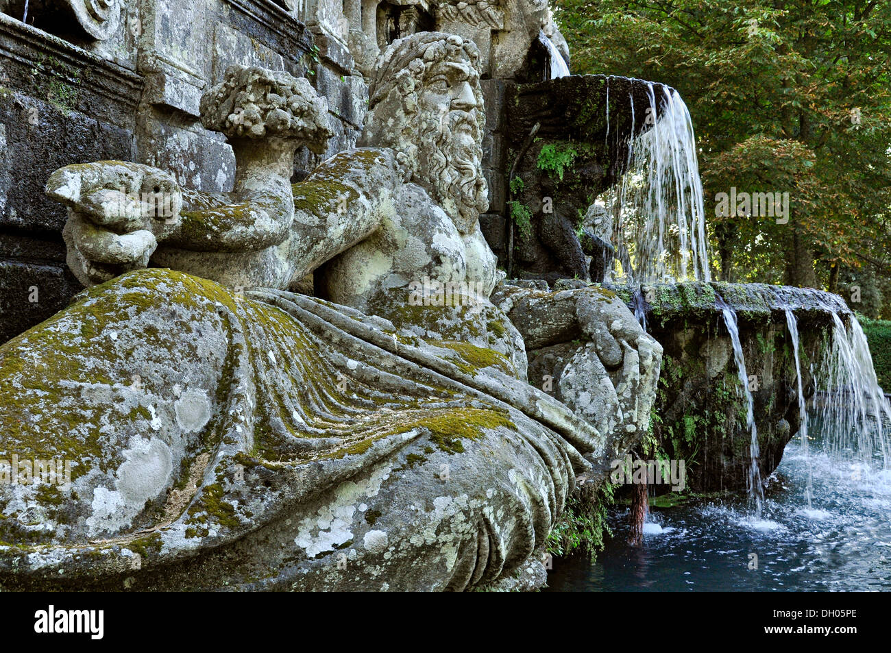 Detail der flussgottestatue Fotos und Bildmaterial in hoher Auflösung