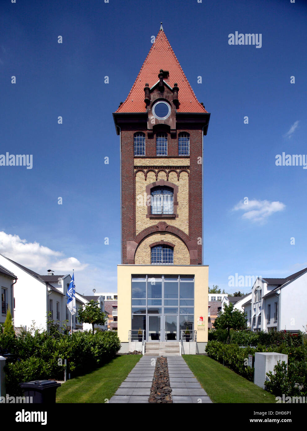 Wasserturm in Büros, Gelsenkirchen, Ruhrgebiet, Nordrhein Westfalen umgewandelt Stockfoto
