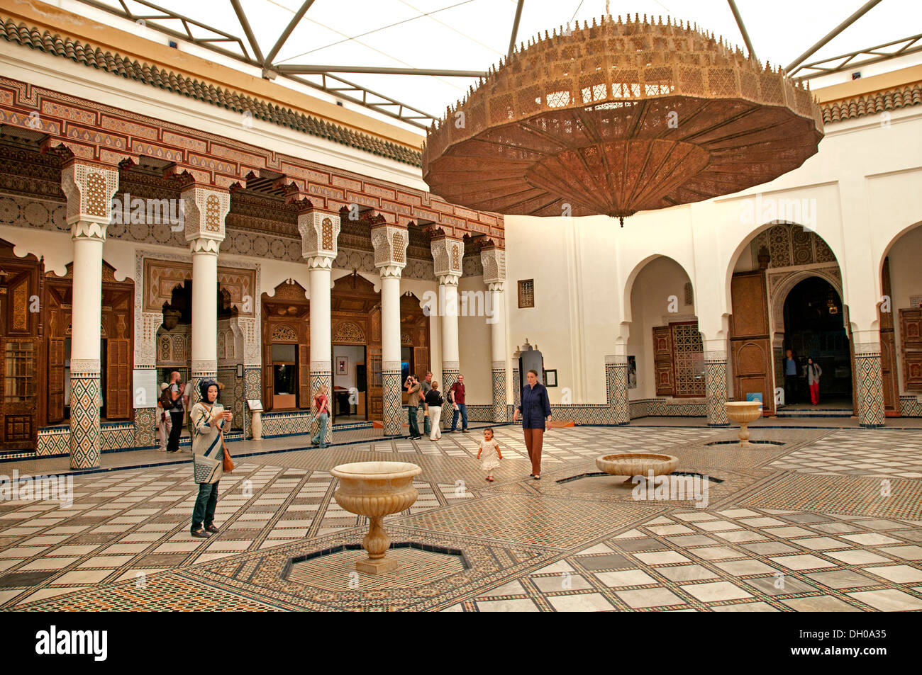 Marrakesch-Museum oder Musee de Marrakesch in einem restaurierten 19. Jahrhundert Riad befindet sich Marokko Stockfoto