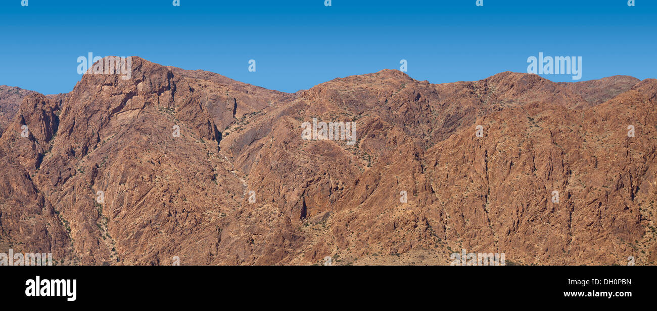Die optische Illusion eines Löwenkopfes natürlich Jebel El Kest in der Anti-Atlas-Gebirge in der Nähe von Tafraoute Marokko gegründet Stockfoto