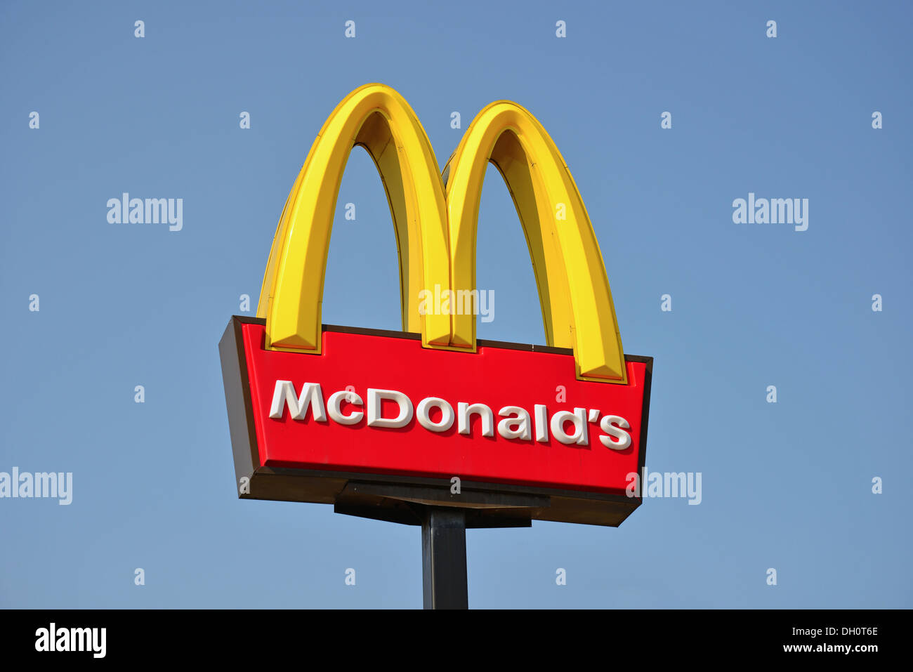 McDonald's Restaurant, Grand Parade, Skegness, Lincolnshire, England, Vereinigtes Königreich Stockfoto