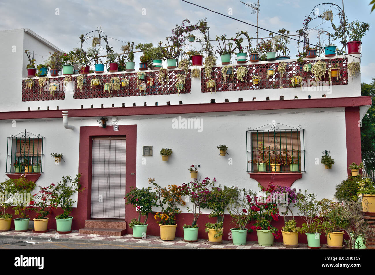 Buntes spanisches dorf -Fotos und -Bildmaterial in hoher Auflösung – Alamy