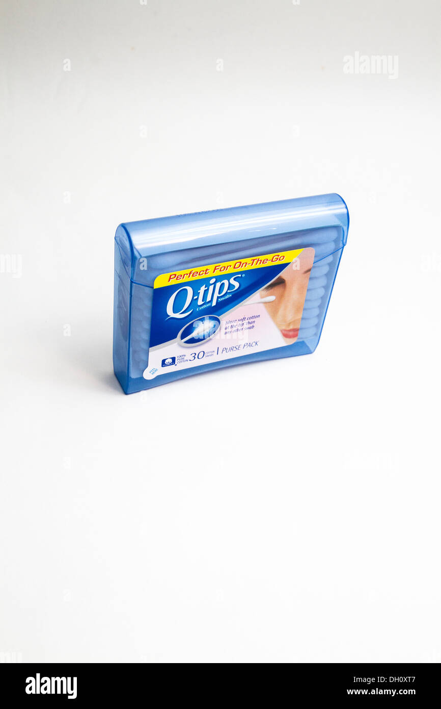 Q-Tipps in einer Reise Größe box Stockfoto