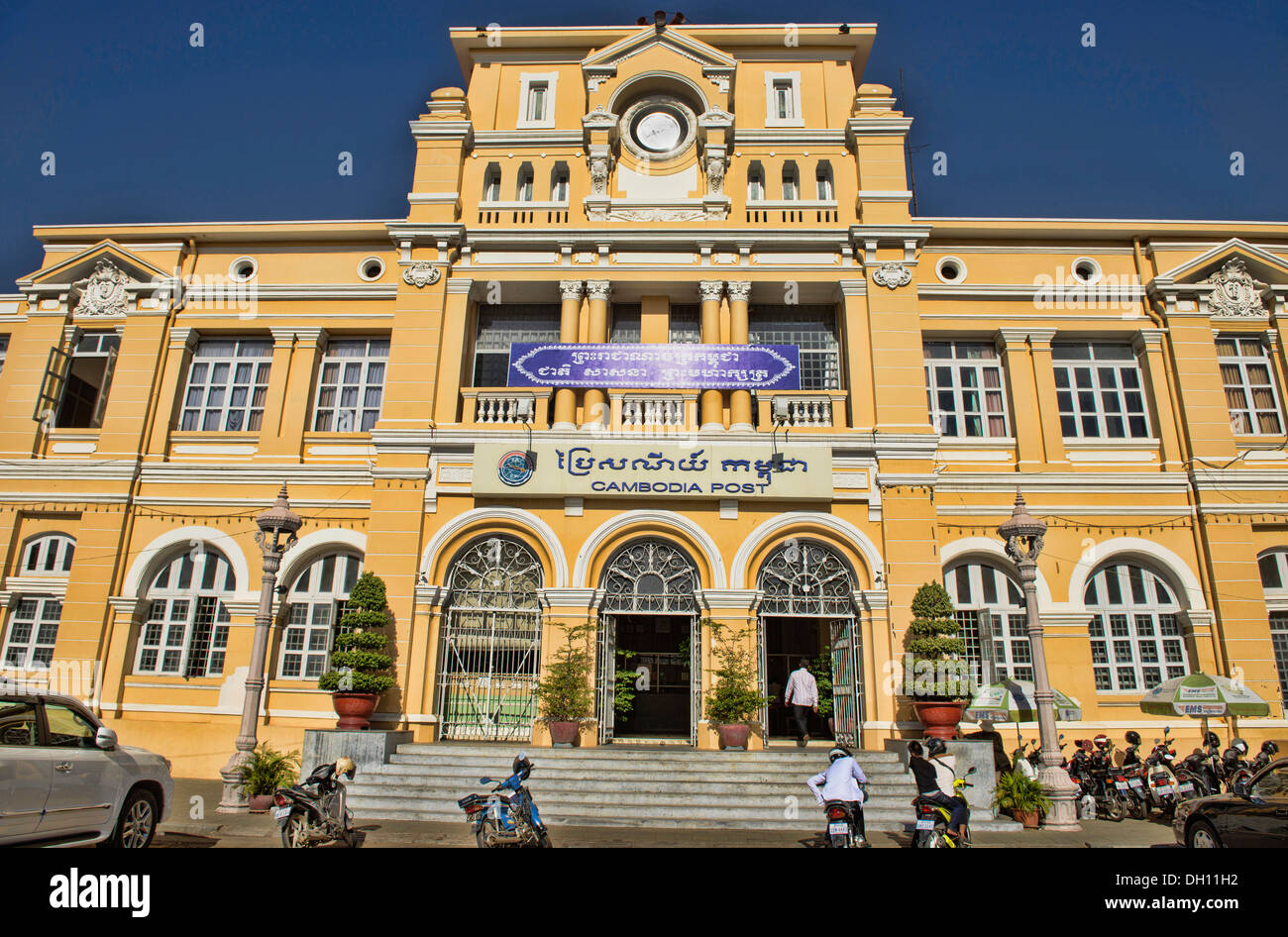 Französischer Kolonialarchitektur in das Postgebäude, Phnom Penh, Kambodscha Stockfoto