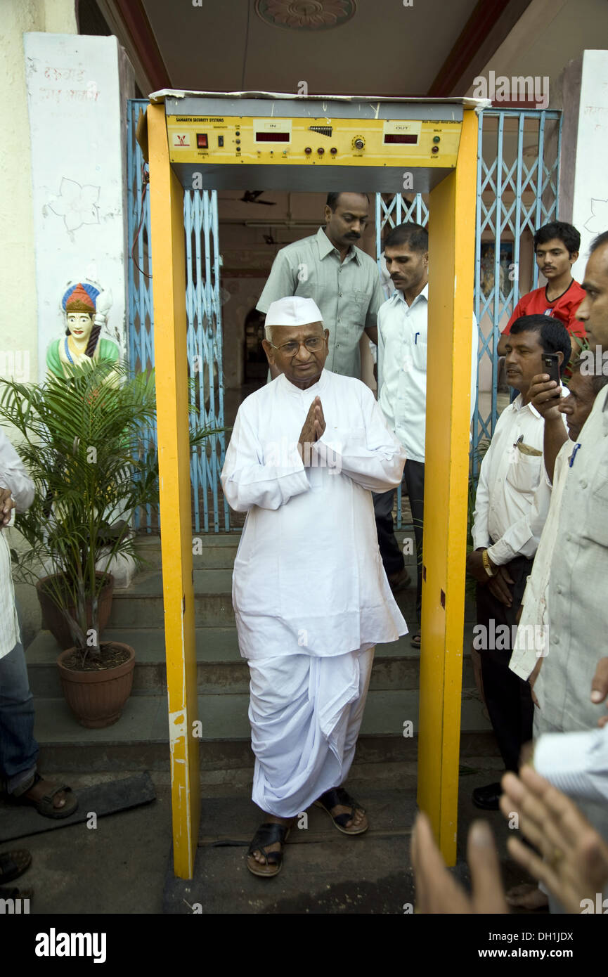 Anna Hazare , Indischer Sozialaktivist , Kisan Baburao Hazare führte Bewegungen, um die Transparenz der Regierung zu erhöhen und zu untersuchen und zu bestrafen Korruption , Stockfoto